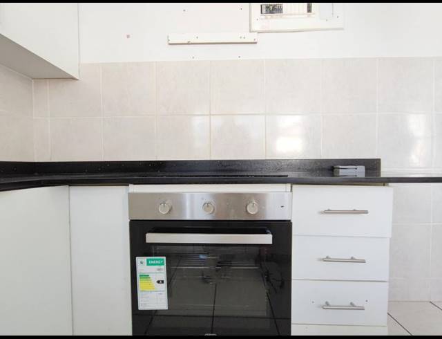 3 BEDROOM APARTMENT FOR SALE IN PRESTBURY